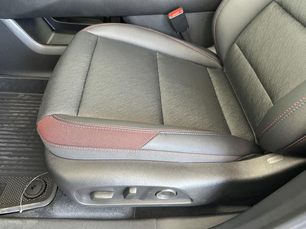 new 2026 Chevrolet Equinox car