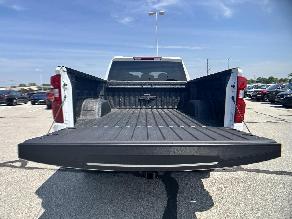 new 2025 Chevrolet Silverado 1500 car, priced at $46,115