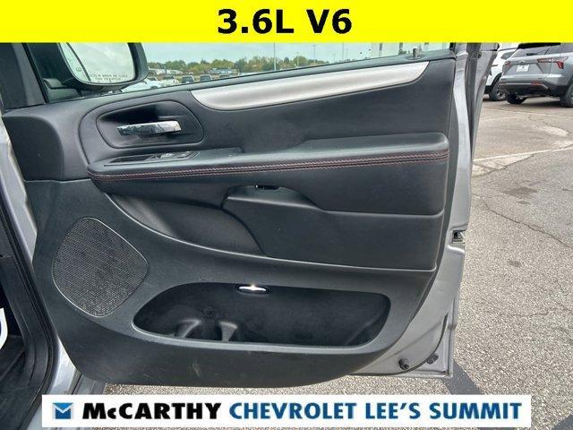 used 2016 Dodge Grand Caravan car, priced at $8,000