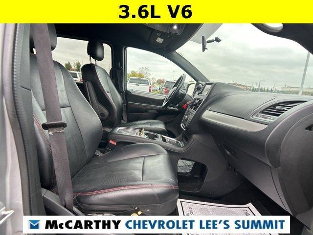 used 2016 Dodge Grand Caravan car, priced at $8,000