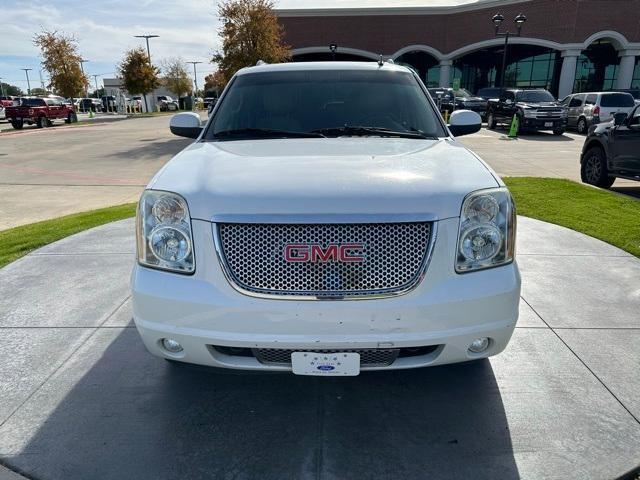 used 2014 GMC Yukon XL car, priced at $10,000