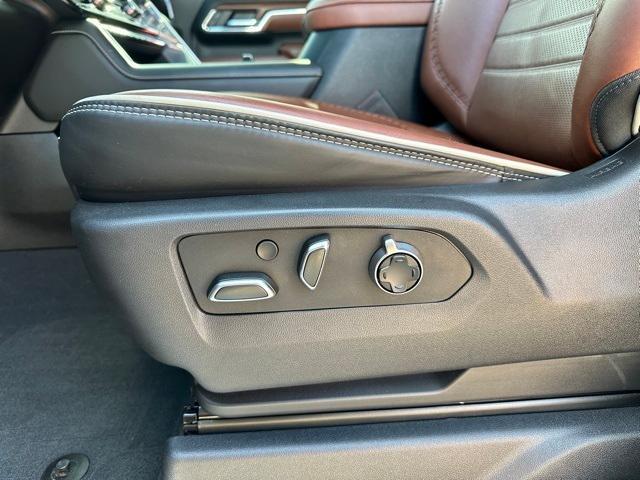 used 2024 GMC Sierra 2500 car, priced at $78,000