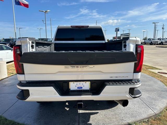 used 2024 GMC Sierra 2500 car, priced at $78,000