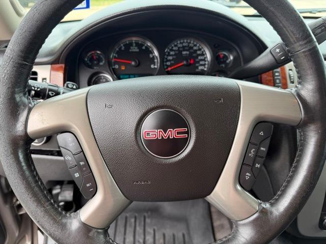 used 2013 GMC Yukon car, priced at $10,500