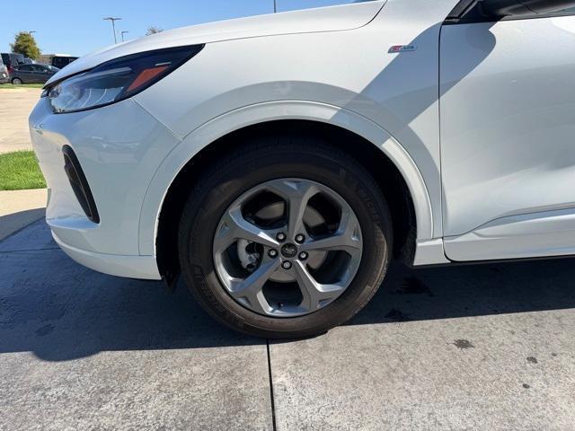used 2024 Ford Escape car, priced at $21,000