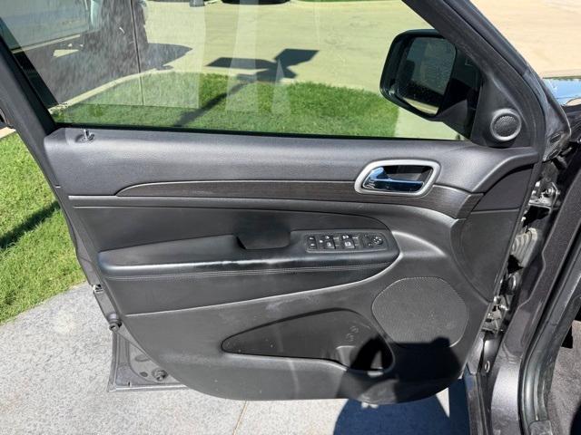 used 2018 Jeep Grand Cherokee car, priced at $18,000