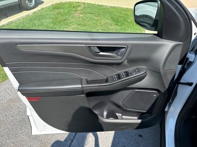 used 2024 Ford Escape car, priced at $21,000