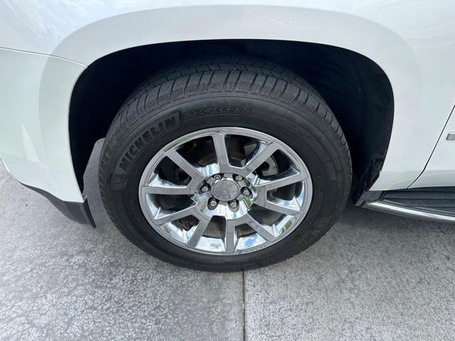 used 2019 GMC Yukon car, priced at $32,000