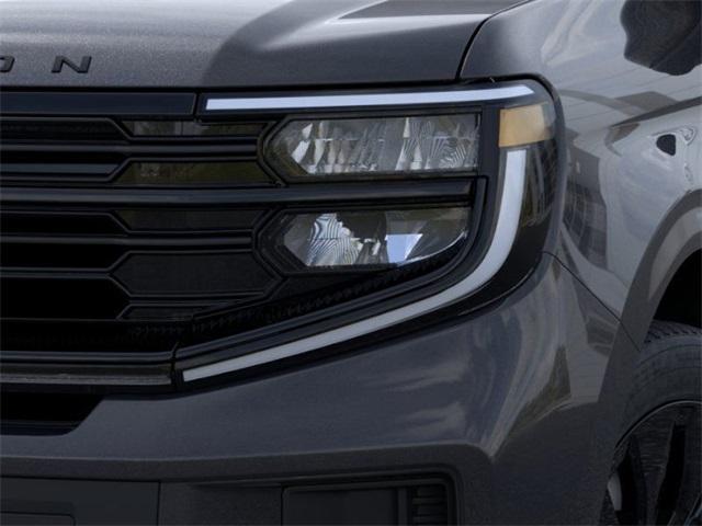 new 2025 Ford Expedition car, priced at $80,490