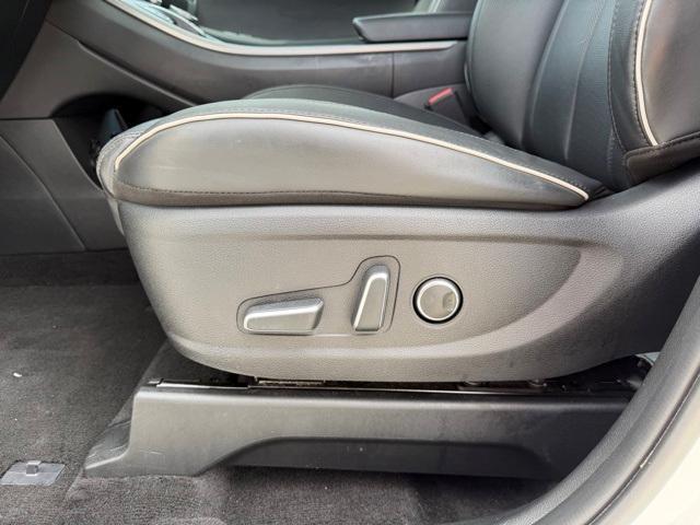 used 2023 Hyundai Palisade car, priced at $32,000