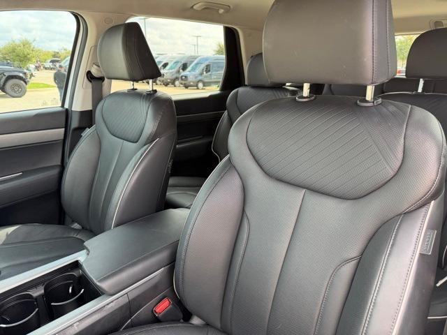 used 2023 Hyundai Palisade car, priced at $32,000