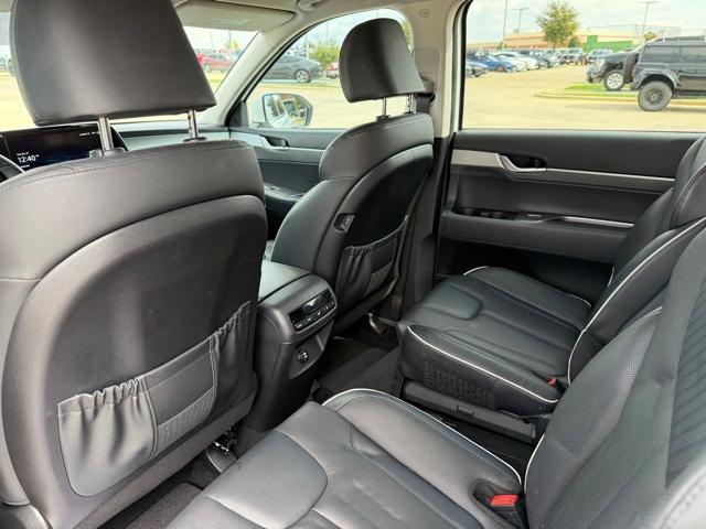 used 2023 Hyundai Palisade car, priced at $32,000