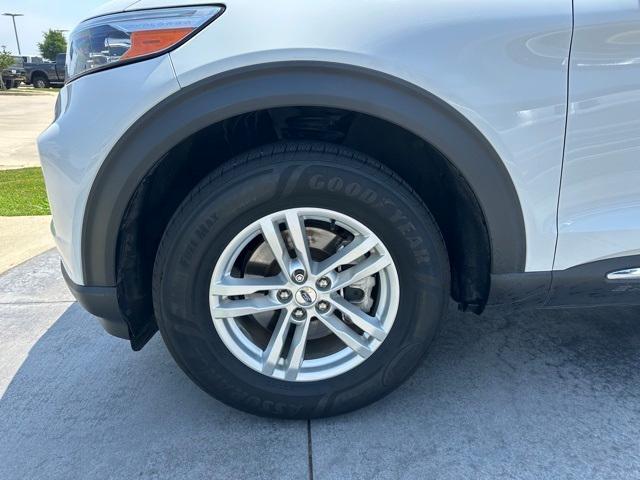 used 2020 Ford Explorer car, priced at $25,000