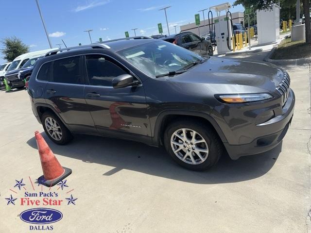 used 2015 Jeep Cherokee car, priced at $7,000