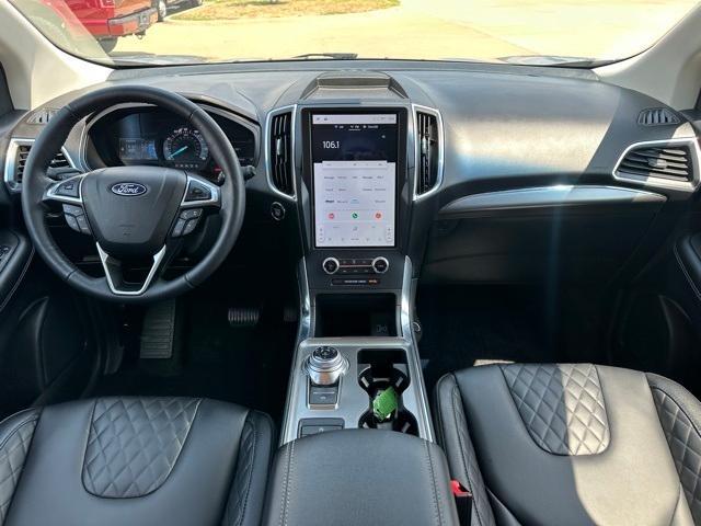 used 2023 Ford Edge car, priced at $24,000