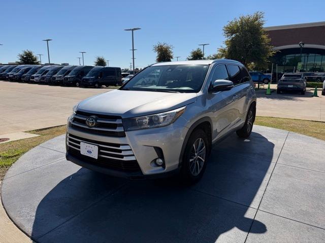 used 2019 Toyota Highlander car, priced at $19,500