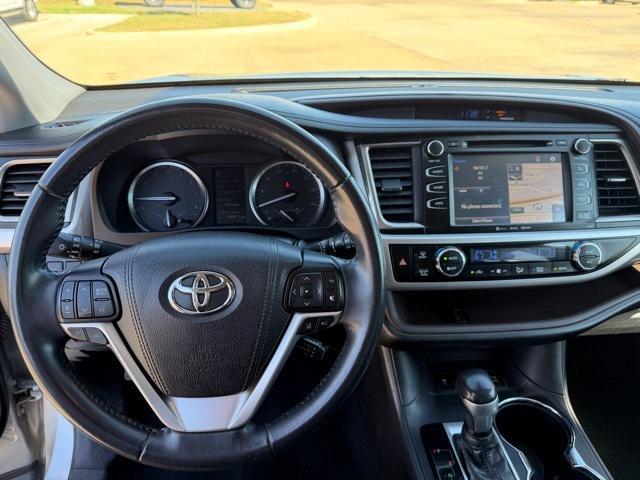 used 2019 Toyota Highlander car, priced at $19,500