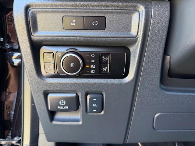 used 2024 Ford Expedition car, priced at $68,000