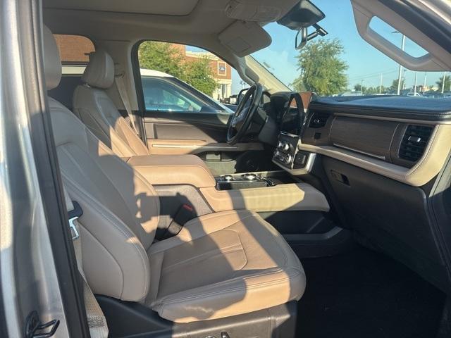 used 2023 Ford Expedition car, priced at $46,000