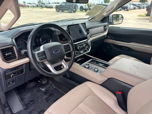 used 2023 Ford Expedition car, priced at $44,000