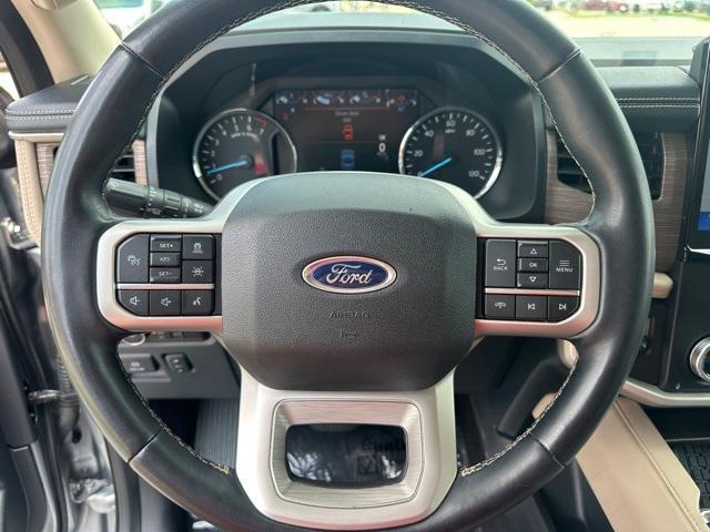 used 2023 Ford Expedition car, priced at $44,000