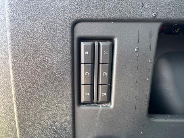 used 2023 Ford Expedition car, priced at $44,000