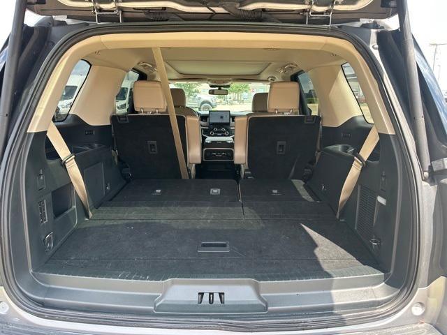 used 2023 Ford Expedition car, priced at $44,000