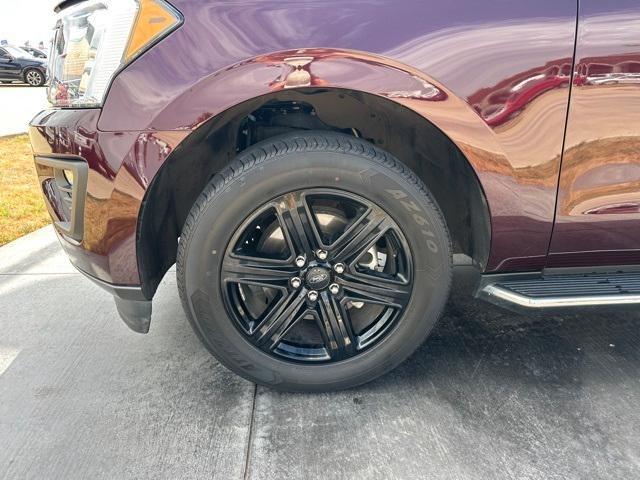 used 2021 Ford Expedition car, priced at $35,000