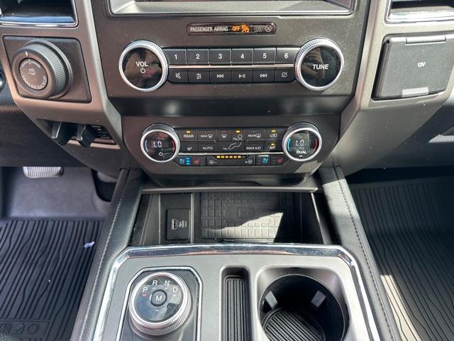 used 2021 Ford Expedition car, priced at $35,000