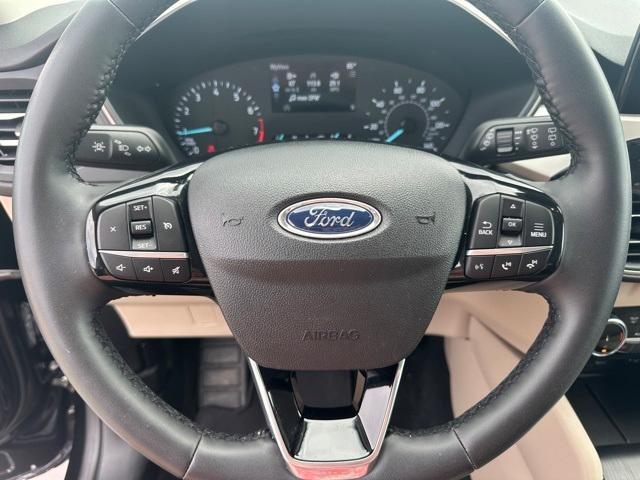 used 2022 Ford Escape car, priced at $21,500