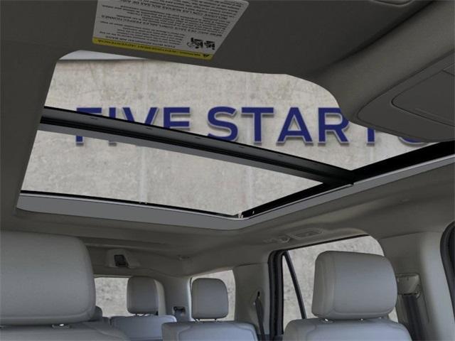 new 2025 Ford Expedition car, priced at $70,340