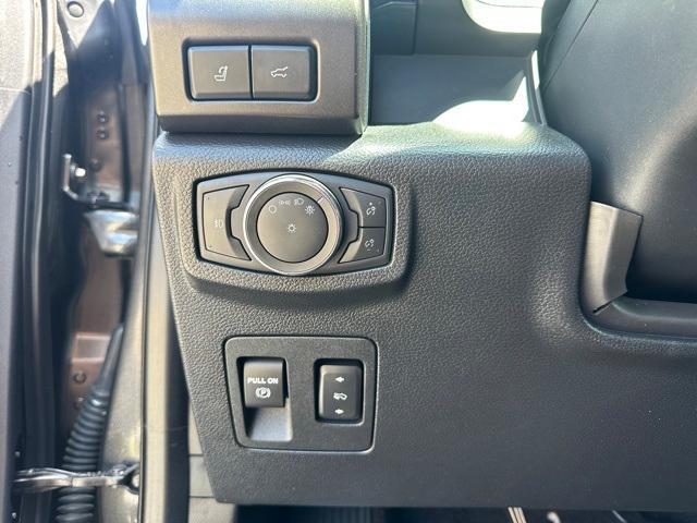 used 2021 Ford Expedition car, priced at $36,000