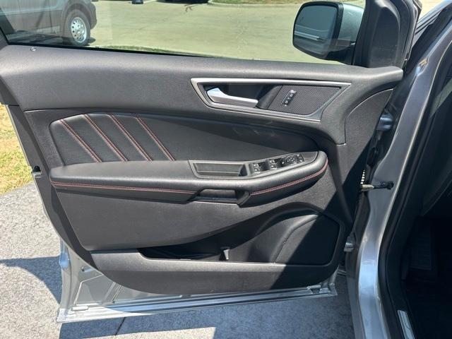 used 2021 Ford Edge car, priced at $21,000