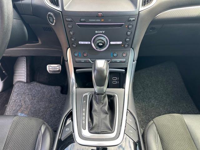 used 2016 Ford Edge car, priced at $14,000