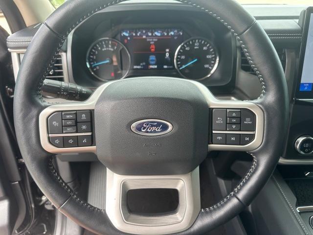 used 2023 Ford Expedition car, priced at $46,000
