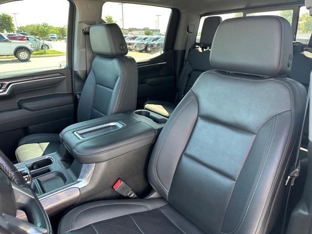 used 2022 Chevrolet Silverado 1500 car, priced at $39,000