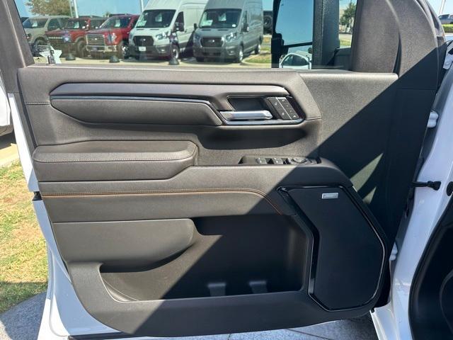 used 2024 GMC Sierra 2500 car, priced at $73,000