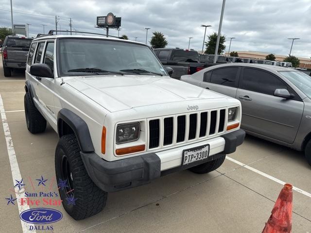 used 2001 Jeep Cherokee car, priced at $7,500