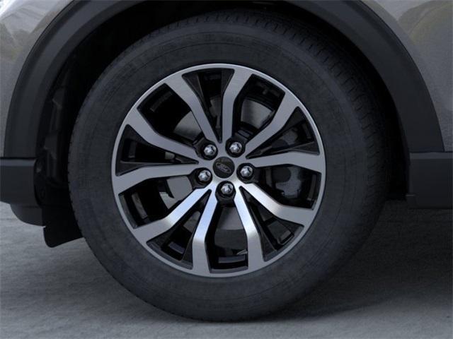 new 2025 Ford Explorer car, priced at $44,192
