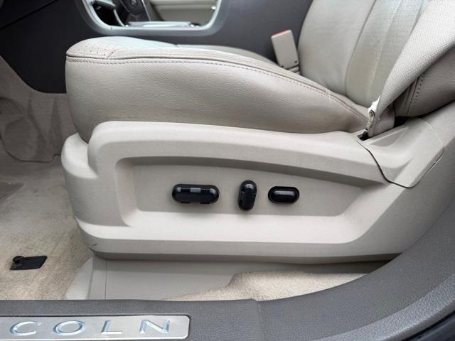 used 2007 Lincoln MKX car, priced at $7,000