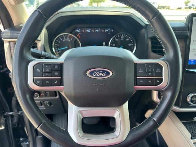 used 2023 Ford Expedition car, priced at $46,500