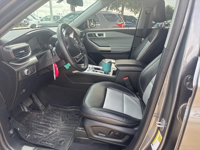 used 2022 Ford Explorer car, priced at $27,000