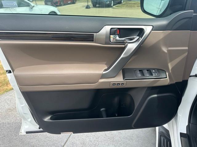 used 2022 Lexus GX 460 car, priced at $61,000