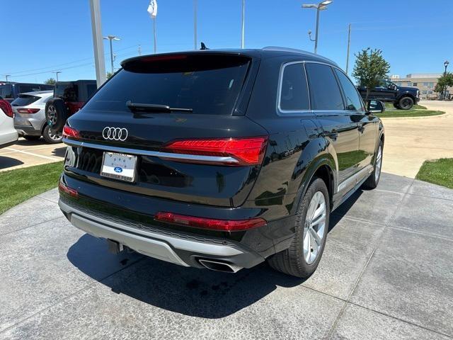 used 2025 Audi Q7 car, priced at $62,500