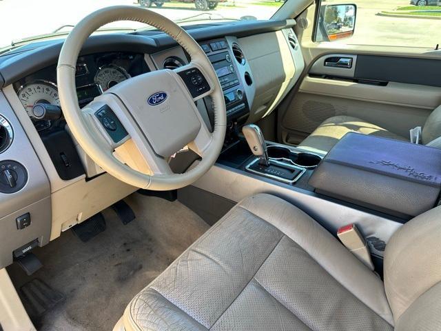 used 2013 Ford Expedition car, priced at $11,000