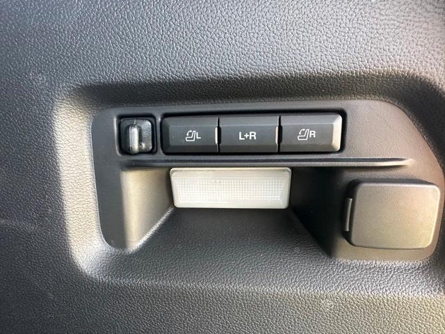 used 2023 Ford Explorer car, priced at $36,500