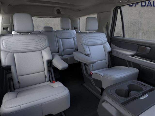 new 2025 Ford Expedition car, priced at $91,050