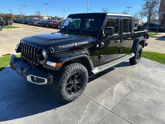 used 2022 Jeep Gladiator car, priced at $31,200