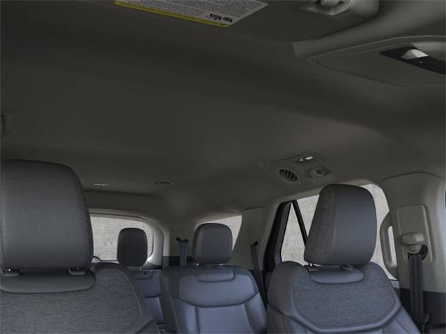 new 2025 Ford Explorer car, priced at $48,085