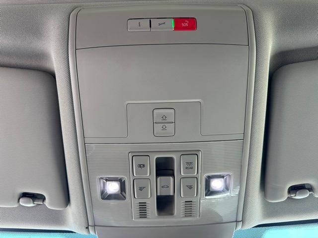 used 2021 Volkswagen Atlas car, priced at $35,000